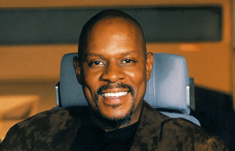 Illustration for article titled Ben Sisko Love